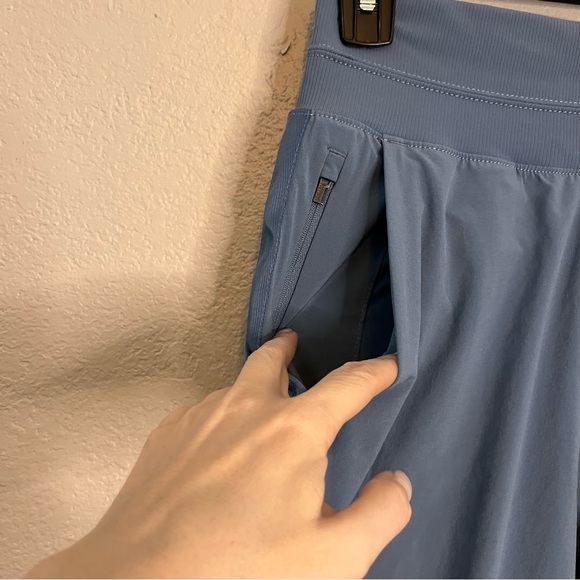 Athleta Nolita Slim Tapered Crop Pants-Pull On Elastic Waist-Gray Blue-Size 2 - Picture 6 of 10